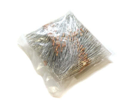 500pcs 2.2 Ohm 1/4 Watt 5% Tolerance Carbon Film Resistors