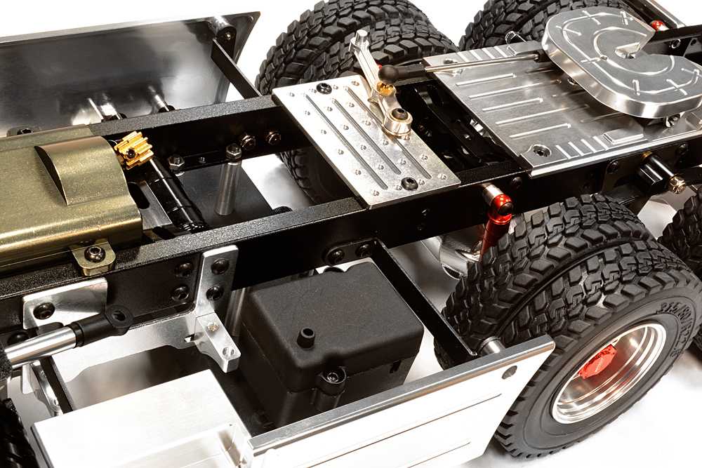 Billet Machined Rolling Chassis for Custom 1/14 Semi-Tractor Truck - Image 9