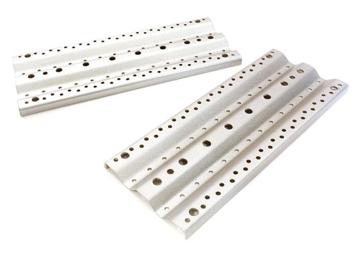 Realistic Alloy Vehicle Extraction & Recovery Boards for 1/10 Scale Off-Road - Image 1