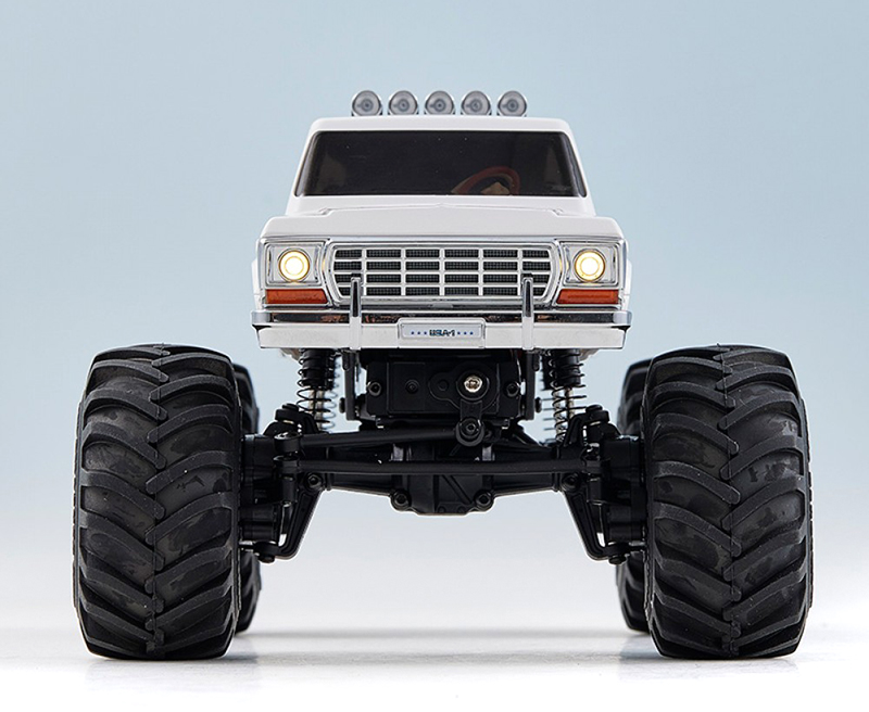 1:24 FCX24 Smasher RTR White V2 - Image 3